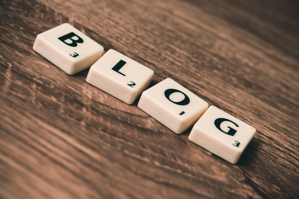 blogging money 
earn by blogging 
